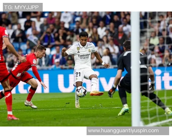 阿斯报分析阿诺德卡瓦哈尔复出或促使阿隆索调整战术为五后卫体系 阿斯报分析阿诺德卡瓦哈尔复出或促使阿隆索调整战术为五后卫体系