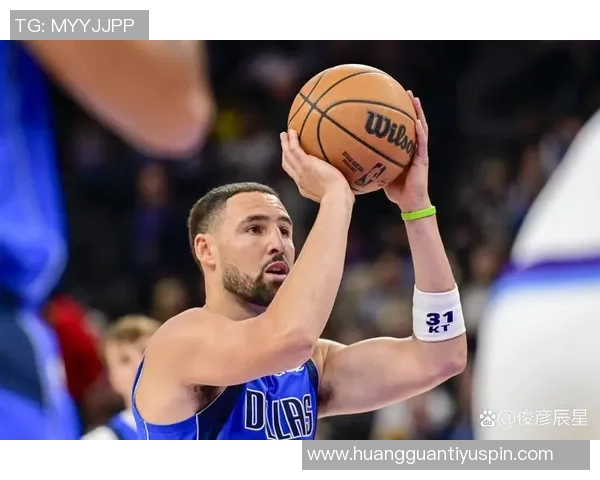 克莱首节短暂出战5分钟表现平平仅得4分助球队开局稳健